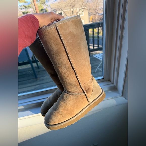 Ugg Classic Tall Boots - Picture 3 of 7